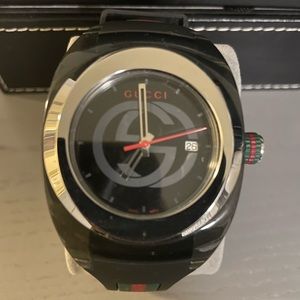 GUCCI Sync Watch
